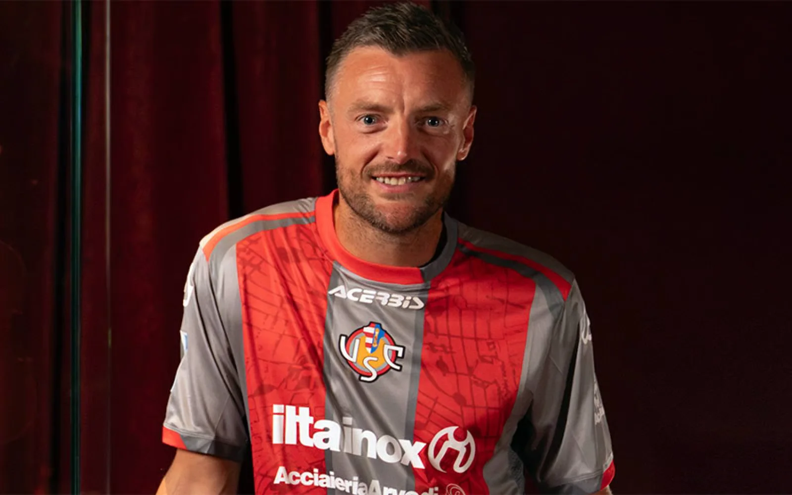 img of Jamie Vardy, leyenda del Leicester, ficha por el Cremonese y será compañero de Sarmiento